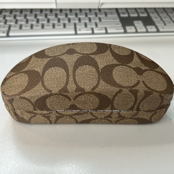 Coach Clamshell Sunglass Case - Picture 2 of 5